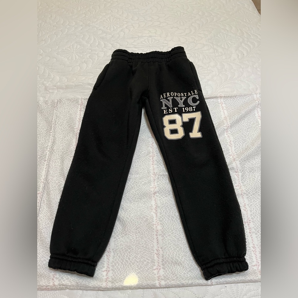 (13) Aeropostale Kids Black Joggers